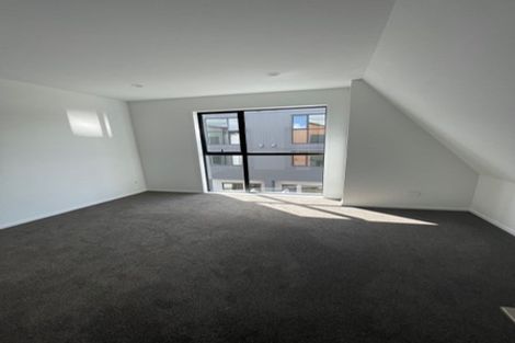 Photo of property in 26 Raupeti Lane, Henderson, Auckland, 0612