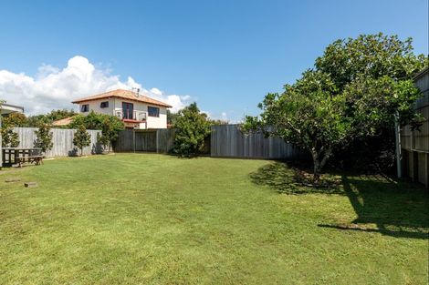 Photo of property in 838 Papamoa Beach Road, Papamoa Beach, Papamoa, 3118