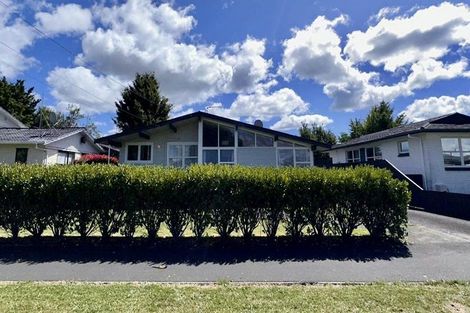 Photo of property in 26 Cecil Street, St Andrews, Hamilton, 3200