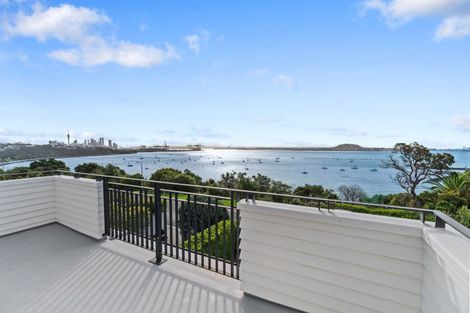 Photo of property in 82 Paritai Drive, Orakei, Auckland, 1071