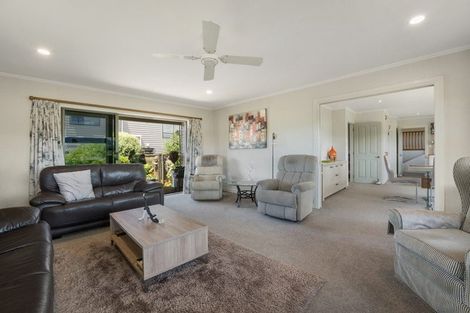 Photo of property in 6 Hanlen Avenue, Waihi Beach, 3611