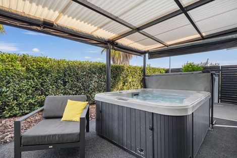 Photo of property in 2 Celmisia Retreat, Papamoa Beach, Papamoa, 3118