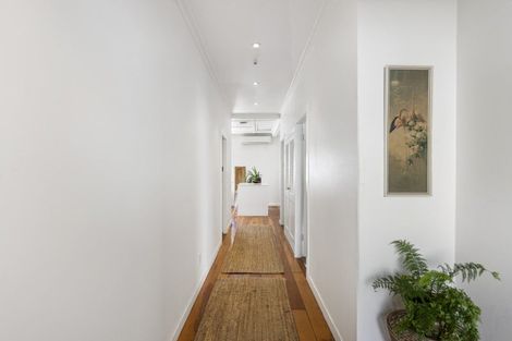 Photo of property in 1018 Great North Road, Point Chevalier, Auckland, 1022