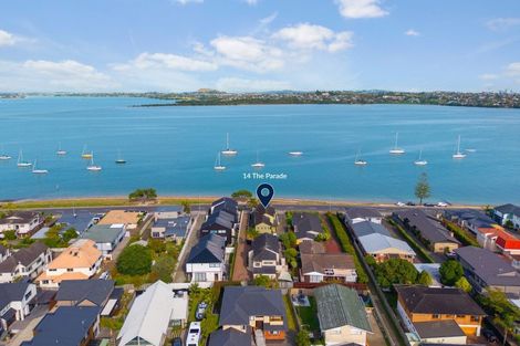 Photo of property in 14 The Parade, Bucklands Beach, Auckland, 2012