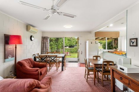 Photo of property in 21 Whiritoa Beach Road, Whiritoa, Whangamata, 3691