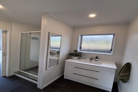 Photo of property in 16 Camellia Avenue, Bell Block, New Plymouth, 4312