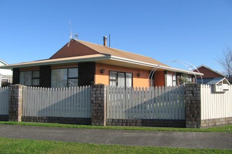 Photo of property in 22 Virginia Crescent, Feilding, 4702