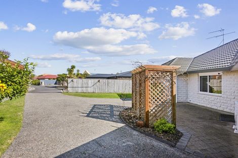Photo of property in 111 Milne Drive, Paraparaumu, 5032