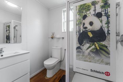 Photo of property in 17 Ngaio Road, Raumati Beach, Paraparaumu, 5032