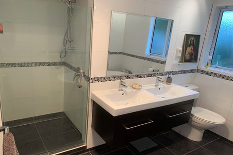 Photo of property in 5 Tirimoana Place, Te Awanga, 4102