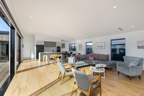 Photo of property in 21 Spencer Place, Springlands, Blenheim, 7201