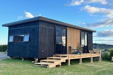 Photo of property in 198 Pataua Road South, Pataua South, Onerahi, 0192