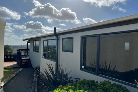 Photo of property in 21 Denarius Lane, Glendene, Auckland, 0602