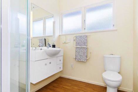 Photo of property in 16 Bernard Street, Chedworth, Hamilton, 3210