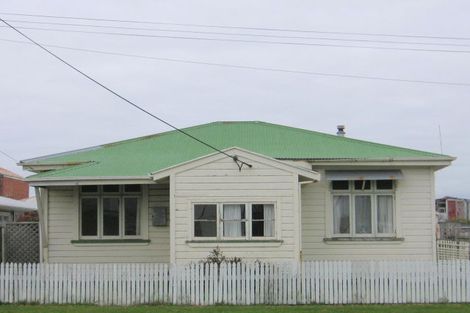 Photo of property in 6 Liddell Street, Foxton, 4814