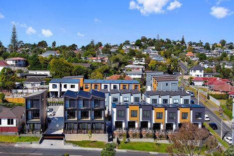 Photo of property in 42 Captain Scott Road, Glen Eden, Auckland, 0602