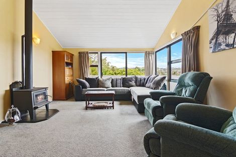 Photo of property in 2/58 Glencoe Road, Browns Bay, Auckland, 0630