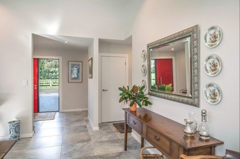 Photo of property in 19 Lindsay Road, Levin, 5510