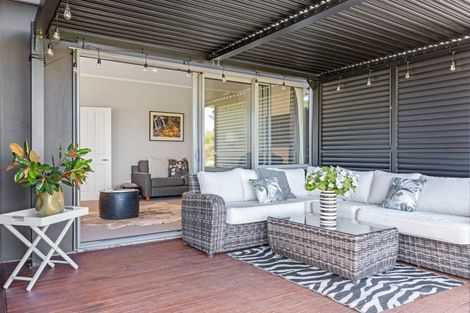 Photo of property in 767 Mokau Road, Mimi, Urenui, 4377