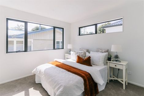 Photo of property in 6c Kenmure Avenue, Forrest Hill, Auckland, 0620