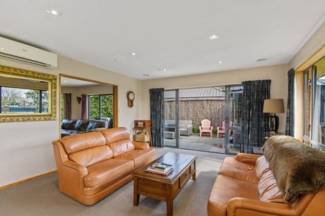 Photo of property in 37 Durrell Way, Rolleston, 7614