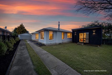 Photo of property in 4 Blossomdale Place, Bishopdale, Christchurch, 8053