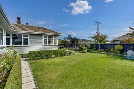 Photo of property in 1/27 Sledmere Street, Burnside, Christchurch, 8053