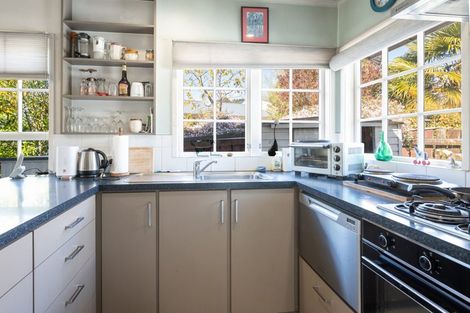 Photo of property in 1/125b Tasman Street, Nelson, 7010