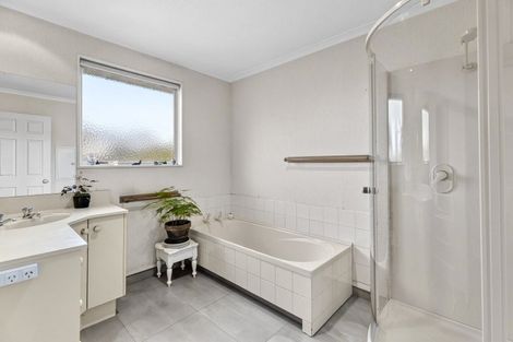 Photo of property in 14 Bell Avenue, Cromwell, 9310