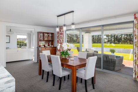 Photo of property in 52 Mapleham Drive, Pegasus, 7612