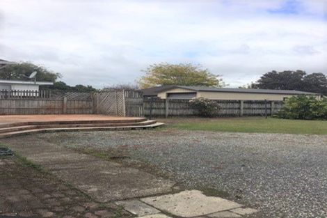 Photo of property in 92 Holland Road, Fairfield, Hamilton, 3214