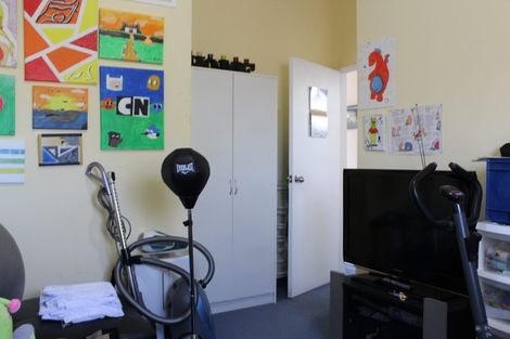 Photo of property in 18 Wesley Street, South Dunedin, Dunedin, 9012