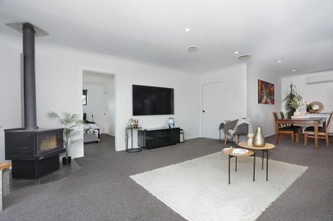 Photo of property in 13 George Street, Bulls, 4818