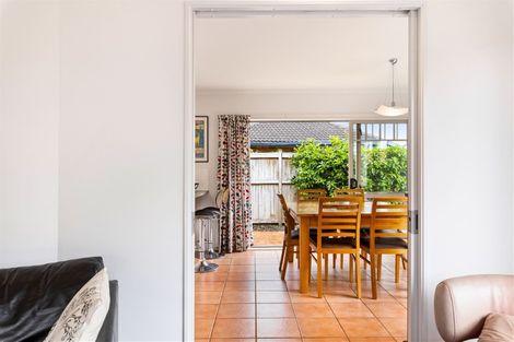 Photo of property in 40 Starlight Cove, Hobsonville, Auckland, 0618
