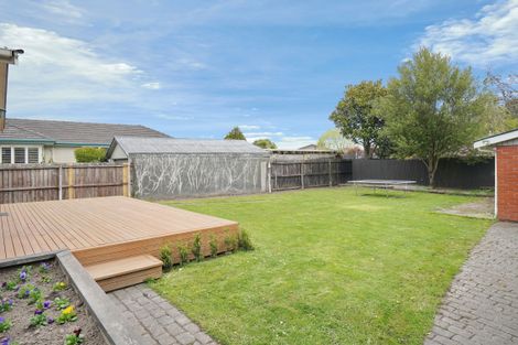 Photo of property in 195 Grimseys Road, Redwood, Christchurch, 8051