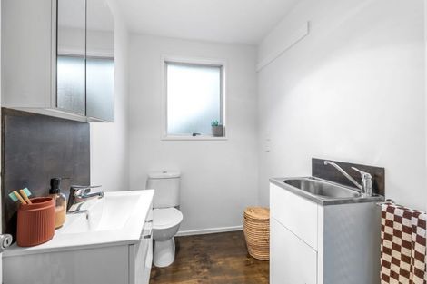Photo of property in 3/107 Charles Street, Waltham, Christchurch, 8023
