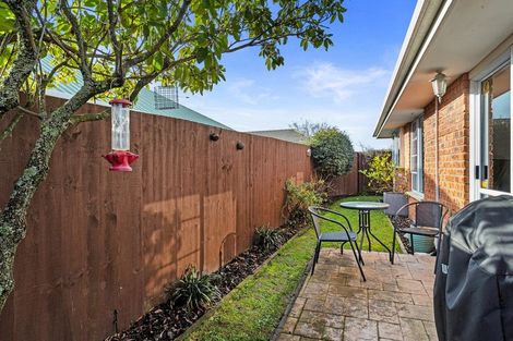 Photo of property in 27 Kintyre Drive, Broomfield, Christchurch, 8042