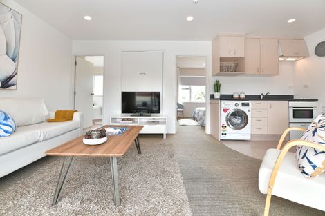 Photo of property in 2/416 Hibiscus Coast Highway, Orewa, 0931