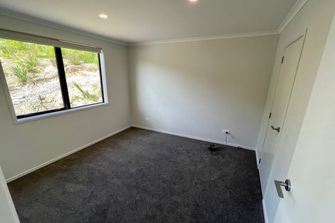 Photo of property in 16 Wrybill Way, Welcome Bay, Tauranga, 3112