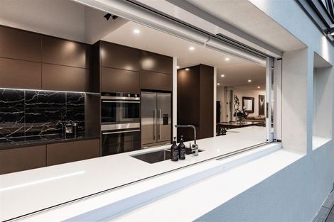 Photo of property in 9b Weka Street, Fendalton, Christchurch, 8041