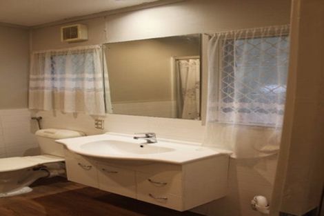 Photo of property in 6/10a Arabi Street, Sandringham, Auckland, 1041