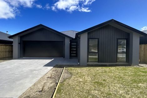 Photo of property in 20 Collie Road, Pukekohe, 2120
