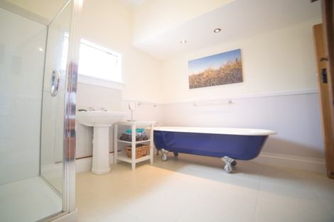 Photo of property in 129 Union Street, North Dunedin, Dunedin, 9016