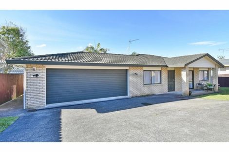 Photo of property in 28b Hillcrest Road, Papatoetoe, Auckland, 2025