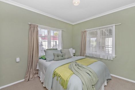 Photo of property in 19 Read Street, Levin, 5510
