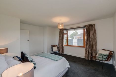 Photo of property in 43 Dunedin Street, Redwood, Christchurch, 8051