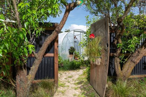 Photo of property in 58 Loach Road, Hawea Flat, Wanaka, 9382