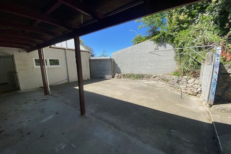 Photo of property in 28 Shakespeare Road, Bluff Hill, Napier, 4110
