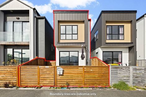 Photo of property in 24 Parahau Road, Papakura, 2110