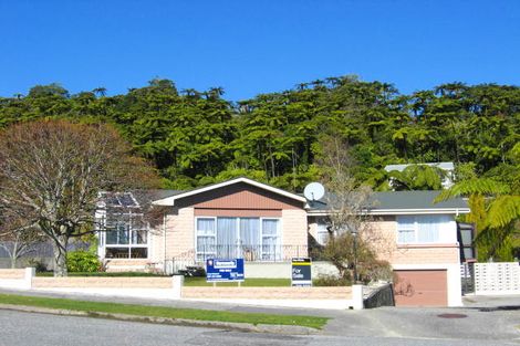Photo of property in 5 Coates Street, Greymouth, 7805